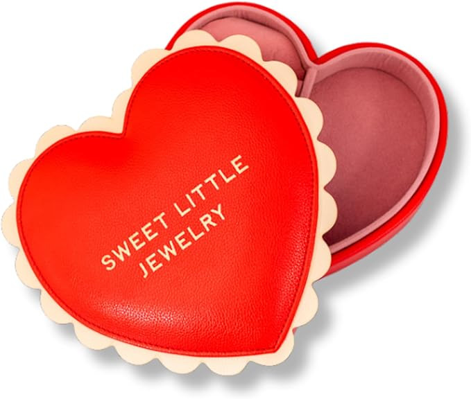 ban.do Heart Shaped Vegan Leather Jewelry Organizer Box, Travel Jewelry Case for Earrings, Neckla... | Amazon (US)