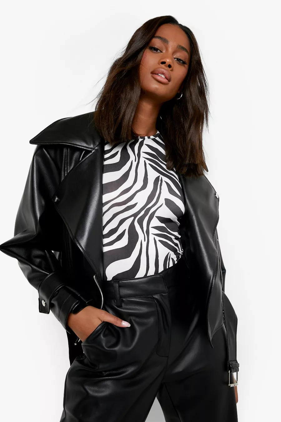 Veste en similicuir à manches ballon | Boohoo.com (FR)