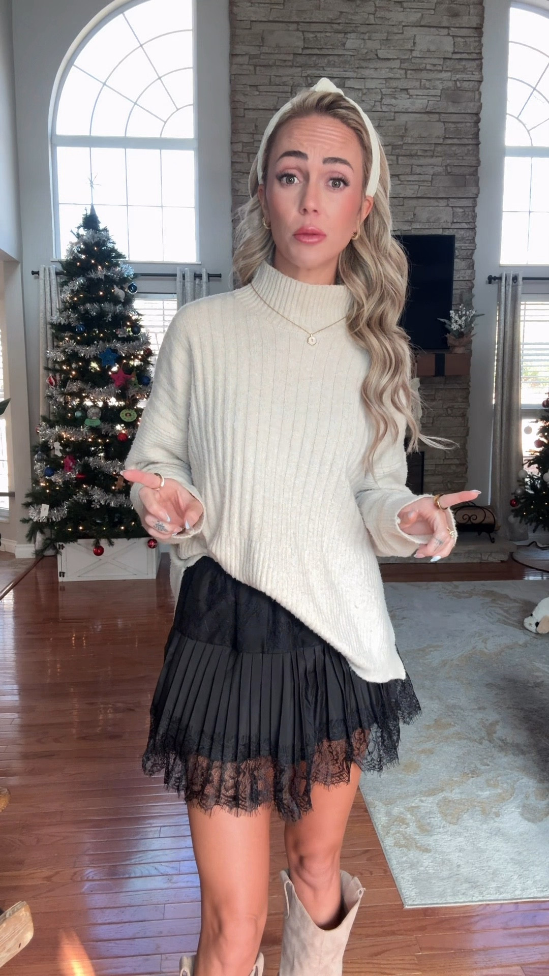 Trending for a reason. Lace skirt with built-in shorts—style + comfort in one. Limited stock, tap to shop before it’s gone! 

#LTKBeauty #LTKPetite #LTKHoliday