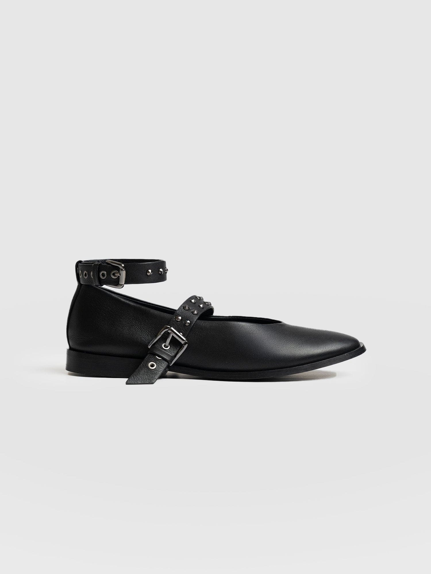 Vega Studded Ballerina Flats - Black | Saint + Sofia