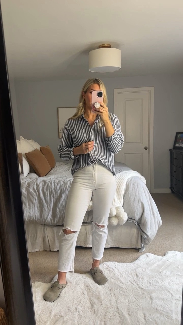 Striped shirt 
White jeans 
Birkenstock clogs 

#LTKunder50 #LTKstyletip #LTKshoecrush