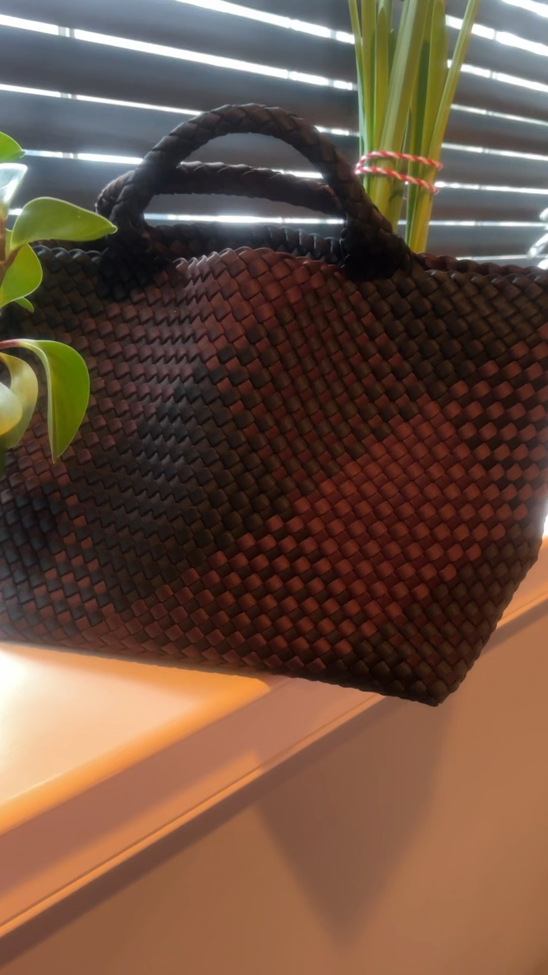 Christmas gift from
Dougie!!!! Oooo I’m so excited. 

Love this Naghedi tote! Treat yourself! 

Splurge worthy  


#LTKGiftGuide #LTKItBag #LTKOver40