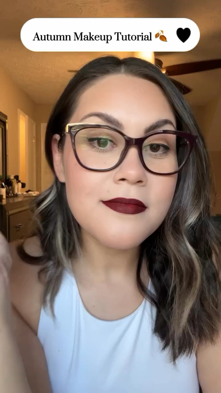 ✨Soft Neutral Glam Tutorial ✨

Get cozy with this autumn-inspired glam!

This soft, neutral look with a bold lip is perfect for fall and super easy to follow— ideal for beginners! Using my go-to @nyxcosmetics palette, I’ll walk you through each step.

What’s your favorite part about Thanksgiving? 

#FallMakeup #AutumnGlam #SoftGlam #NeutralMakeup #BoldLip #NYXCosmetics #MakeupTutorial #BeginnerFriendlyMakeup #EasyMakeup #MakeupForBeginners #GlamLook #FallBeauty #MakeupTips #BeautyHacks #MakeupInspo #MakeupTransformation