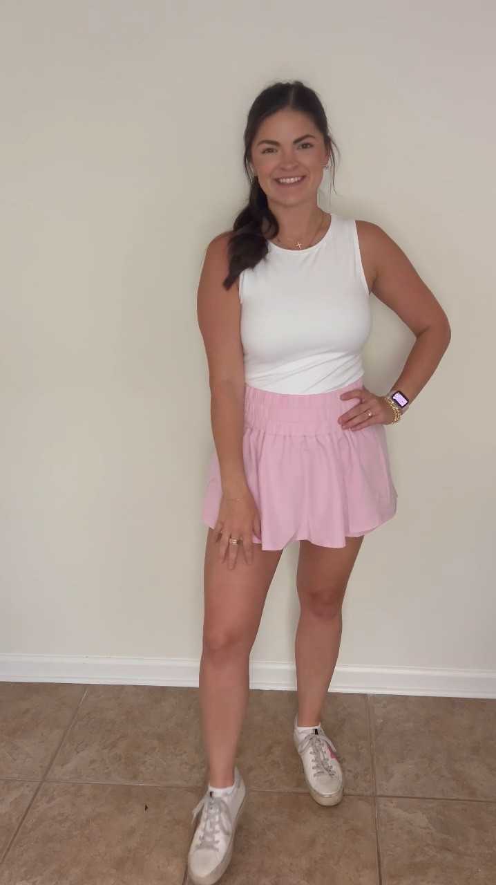 Easy on the go mom outfit! 



#LTKFindsUnder100 #LTKStyleTip #LTKActive