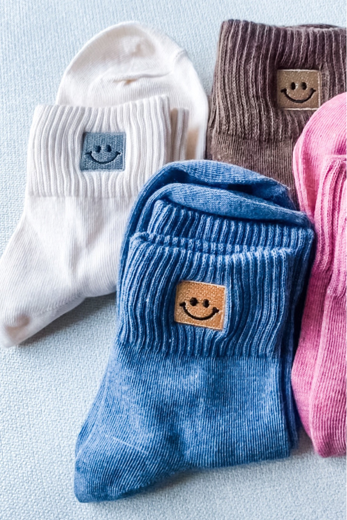 Amazon Black Friday deals! These smiley socks are SO cute! & the perfect length for wearing with boots! These would be the perfect gift or stocking stuffer!

#amazonblackfridaydeals #amazonfinds #amazonfavorites #blackfridaydeals #giftguides #stockingstufferideas #cutebootsocks #smileysocks #giftsforthecozygal

#LTKCyberWeek #LTKsalealert #LTKGiftGuide