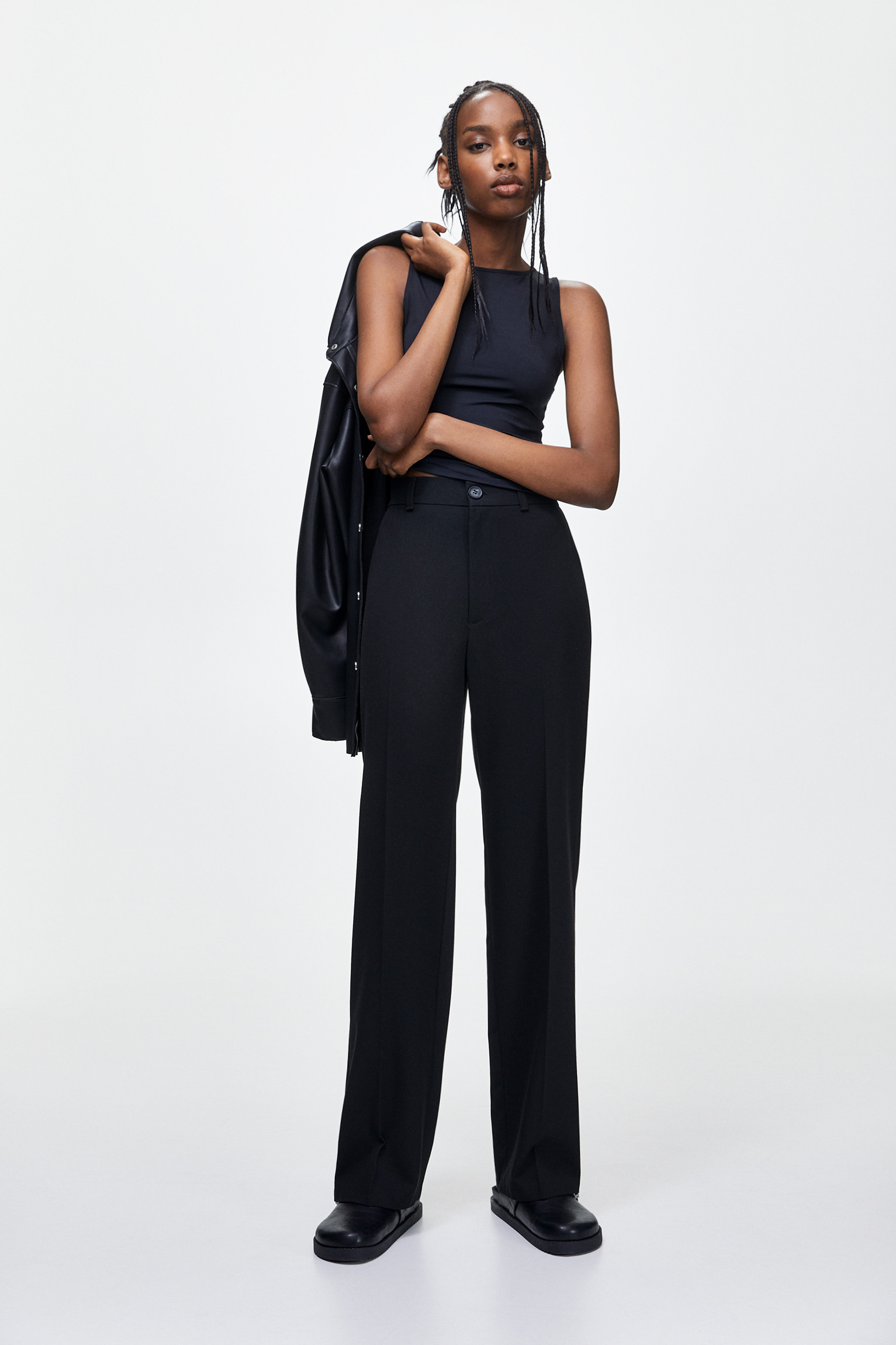 Straight-Leg-Anzughose | PULL and BEAR DE