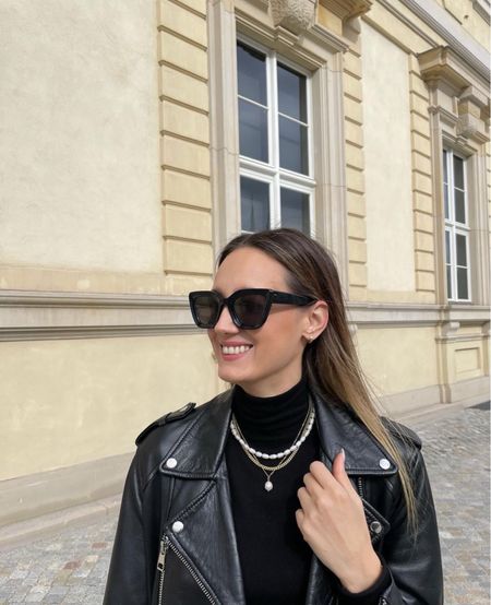 favourite black sunglasses 🕶️

#LTKstyletip #LTKeurope #LTKSeasonal