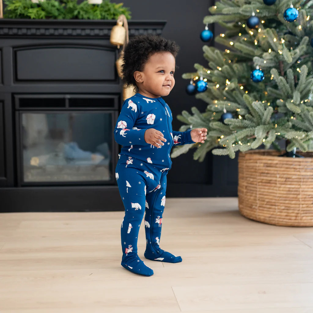 Zippered Footie in Frosty Friends | Kyte Baby