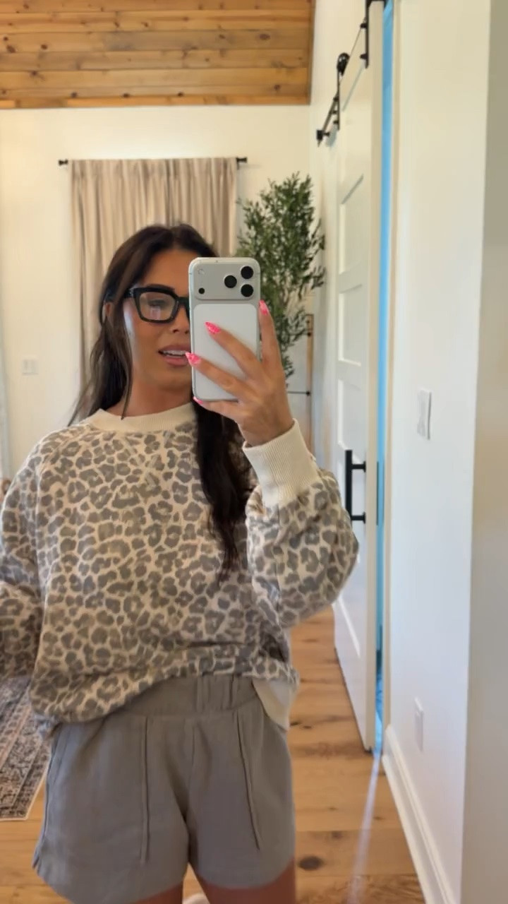 🤍 Aerie’s new arrivals are 30% OFF right now! I rounded up my favorite comfy matching sets, everyday basics, and effortless outfits that you’ll wear on repeat. Everything from this haul is linked here so you can shop the sale before it’s gone.

Aerie sale, Aerie 30% off, Aerie new arrivals, Aerie haul, Aerie outfits, matching sets, casual outfits, everyday style, comfy clothes, women’s fashion, mom style, wardrobe basics, LTK fashion

#LTKootd #LTKmomlife #LTKOver40

#LTKgrwm #LTKSaleAlert #LTKHome