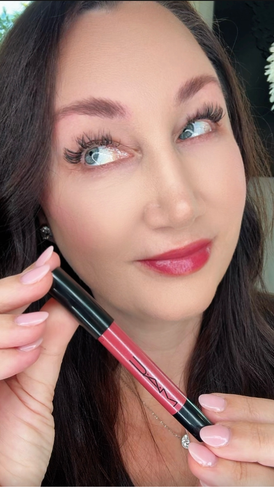 Showing off my new favorite metallic lip must-have ✨ the MAC Cosmetics Dazzlelips Crayon Red Halo — this ultra-smooth, prismatic red with a dazzling shimmer finish melts on lips and takes every look to the next level 💋 #perfectred #MACCosmetics
#DazzlelipsCrayon
#RedHalo
#MakeupObsessed
#BeautyMustHaves
#LipCrayon
#MetallicLips
#BoldLips
#MakeupAddict

#LTKOver40 #LTKFindsUnder50 #LTKBeauty