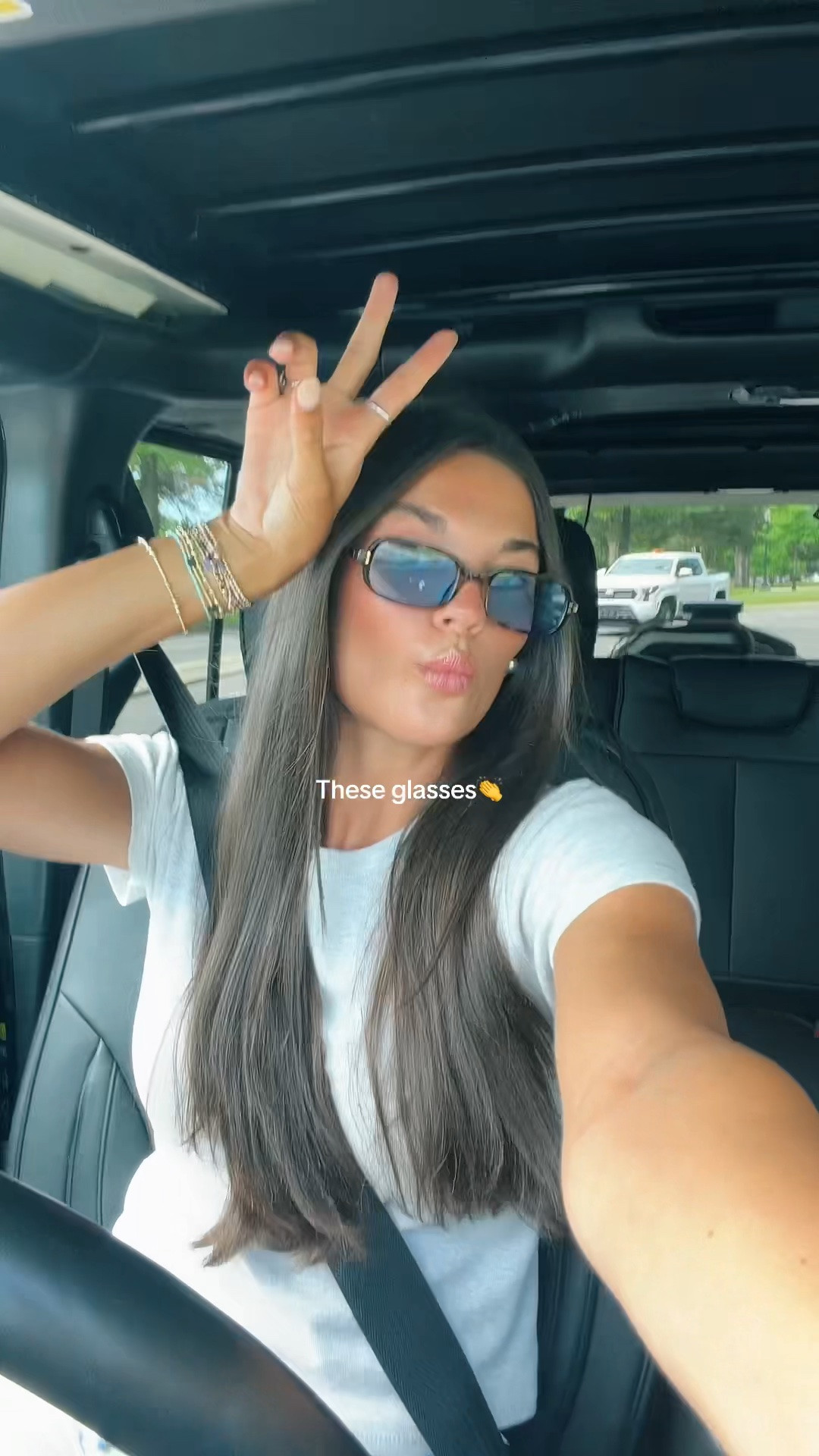 These sunnies are everything #sunglasses