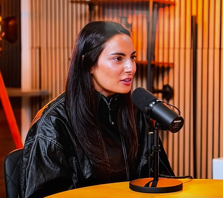 Paige Desorbo
Faux Leather Jacket
Spring outfit
Style
Bravo
Giggly squad