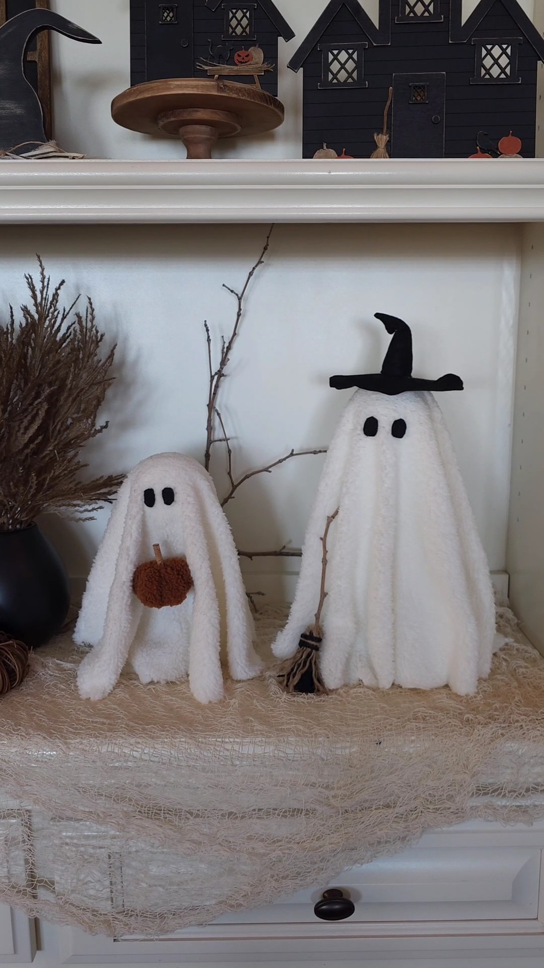 These DIY sherpa ghost were so easy to make! They're the perfect addition to your Halloween decor! Pottery barn dupeHalloween 2024

#LTKHome #LTKFindsUnder50 #LTKSeasonal