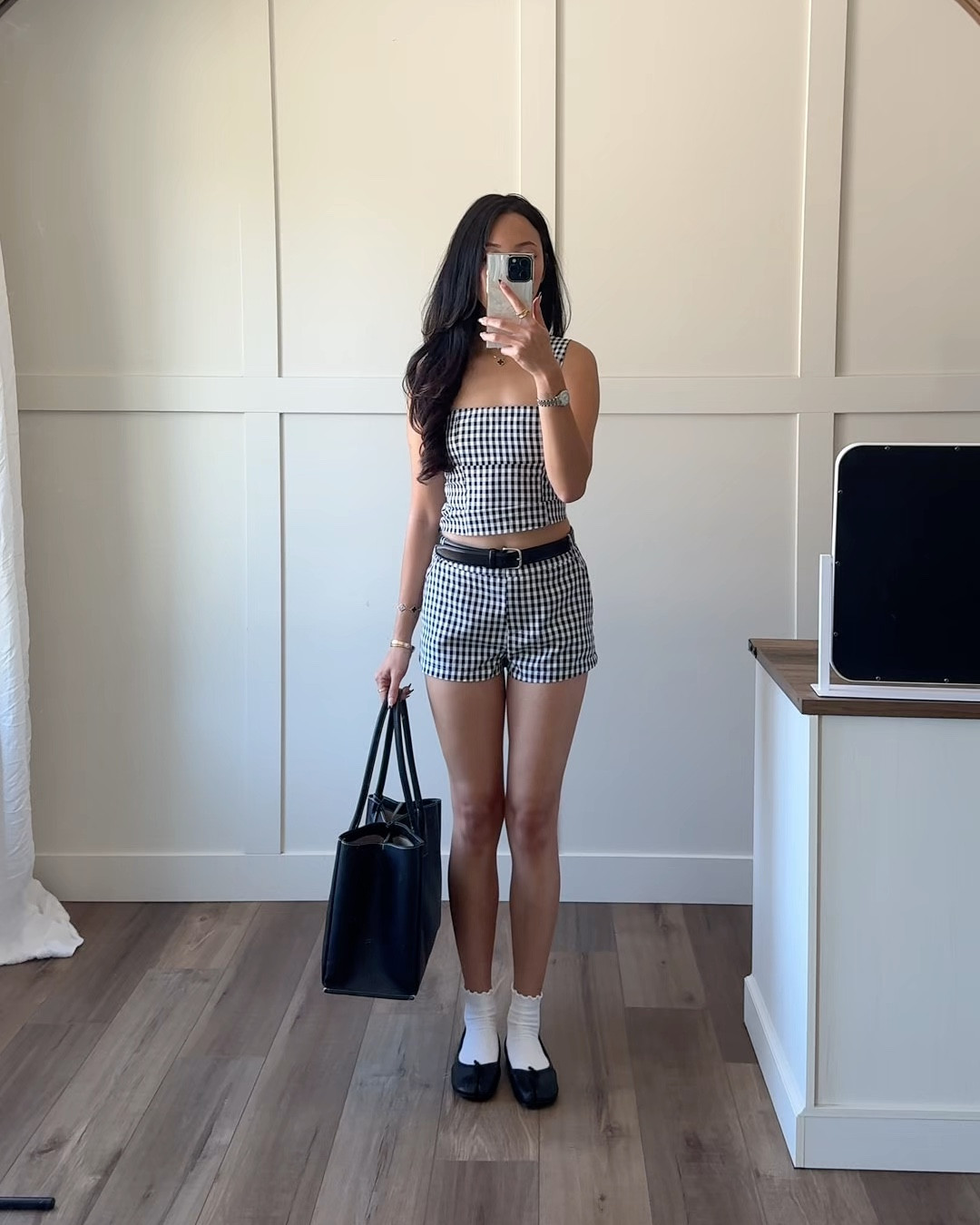 90s classy + preppy plaid fall outfit!! 🧳

in this autumn lookbook… we’re embracing the cutest fall fashion fit perfect for shopping strolls , coffee dates, and fun fall festivities! 🍂☕️

#LTKFallSale #LTKStyleTip #LTKSeasonal