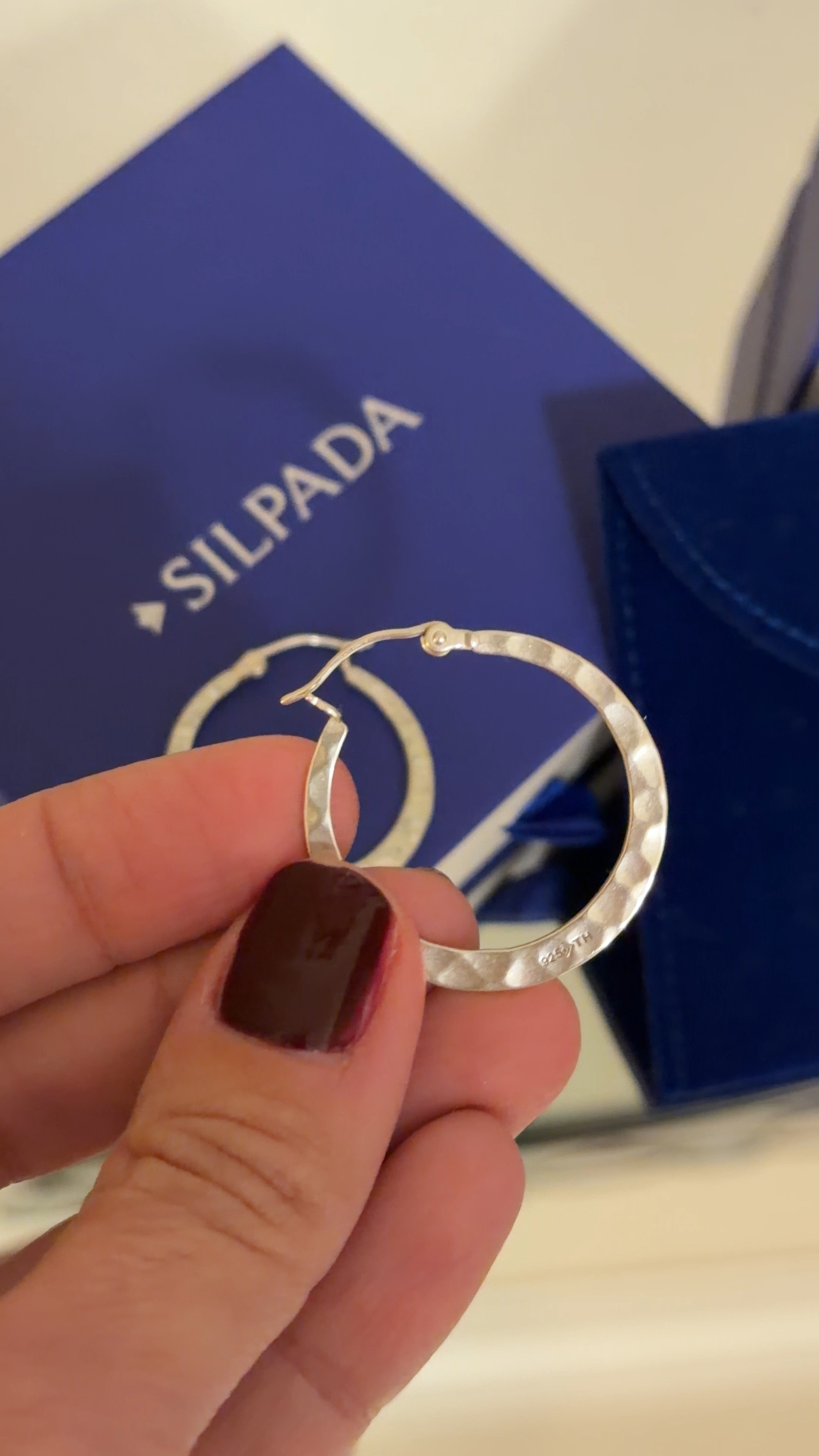 Beautiful sterling silver hoops. Amazing quality that will last a lifetime!
 

 #LTKOver40 #LTKMidsize #LTKPlusSize