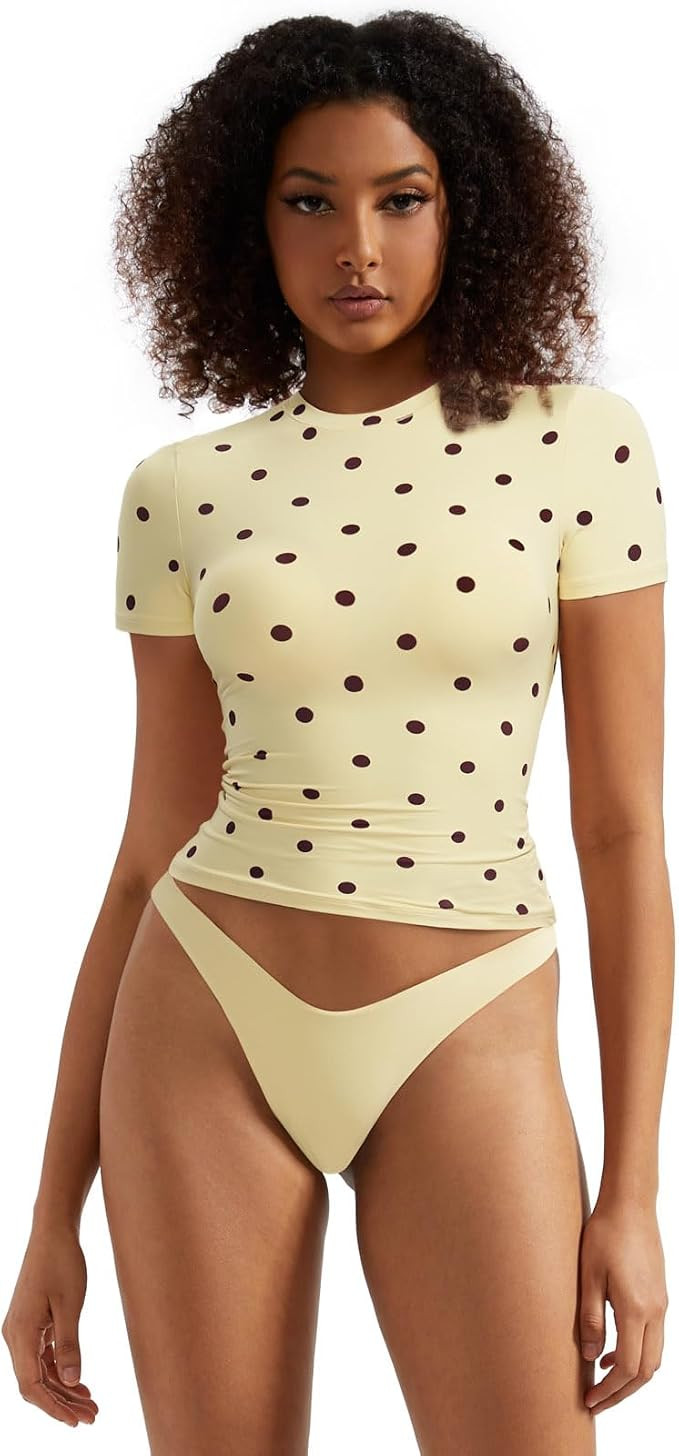 SUUKSESS Women Double Lined Fitted Basic Tee Crew Neck Short Sleeve Y2K Crop Top | Amazon (US)