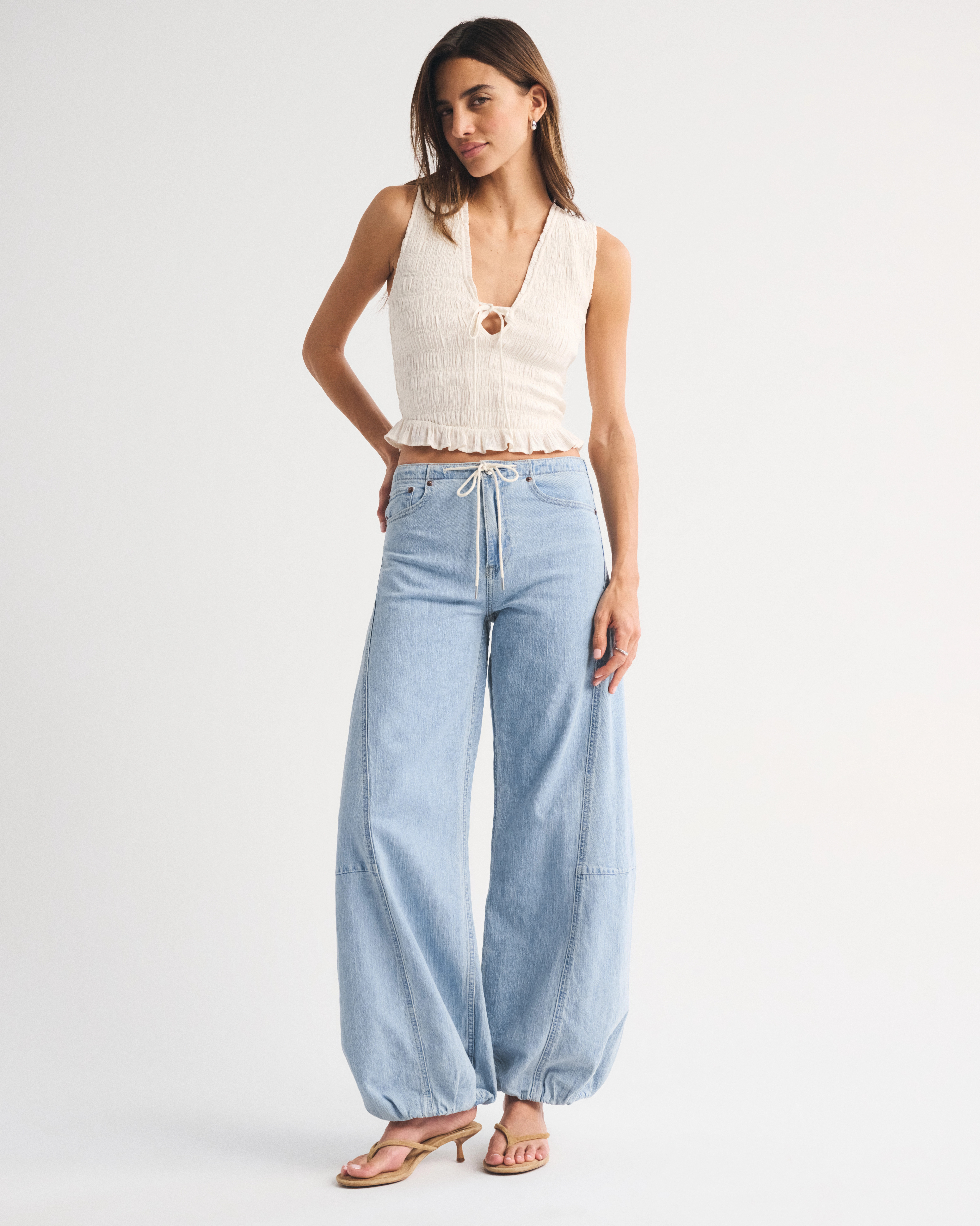 Linen-Blend High Rise Balloon Jean | Abercrombie & Fitch (US)