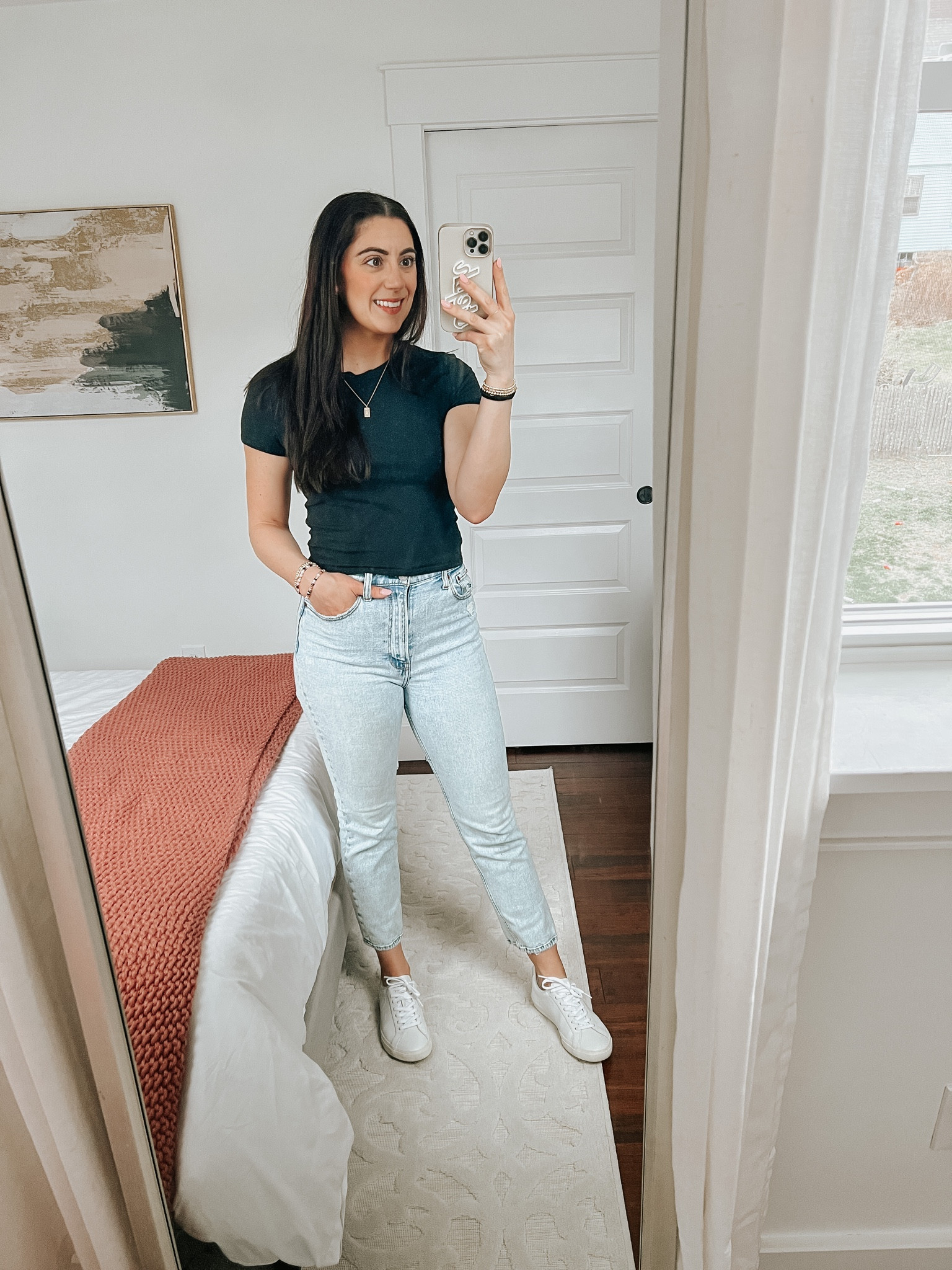 Casual spring outfit 



#LTKshoecrush #LTKSeasonal #LTKGiftGuide