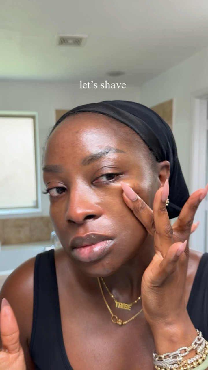 Shaving my face once a month always feels so good! #shaving #smoothskintips #skincare 

