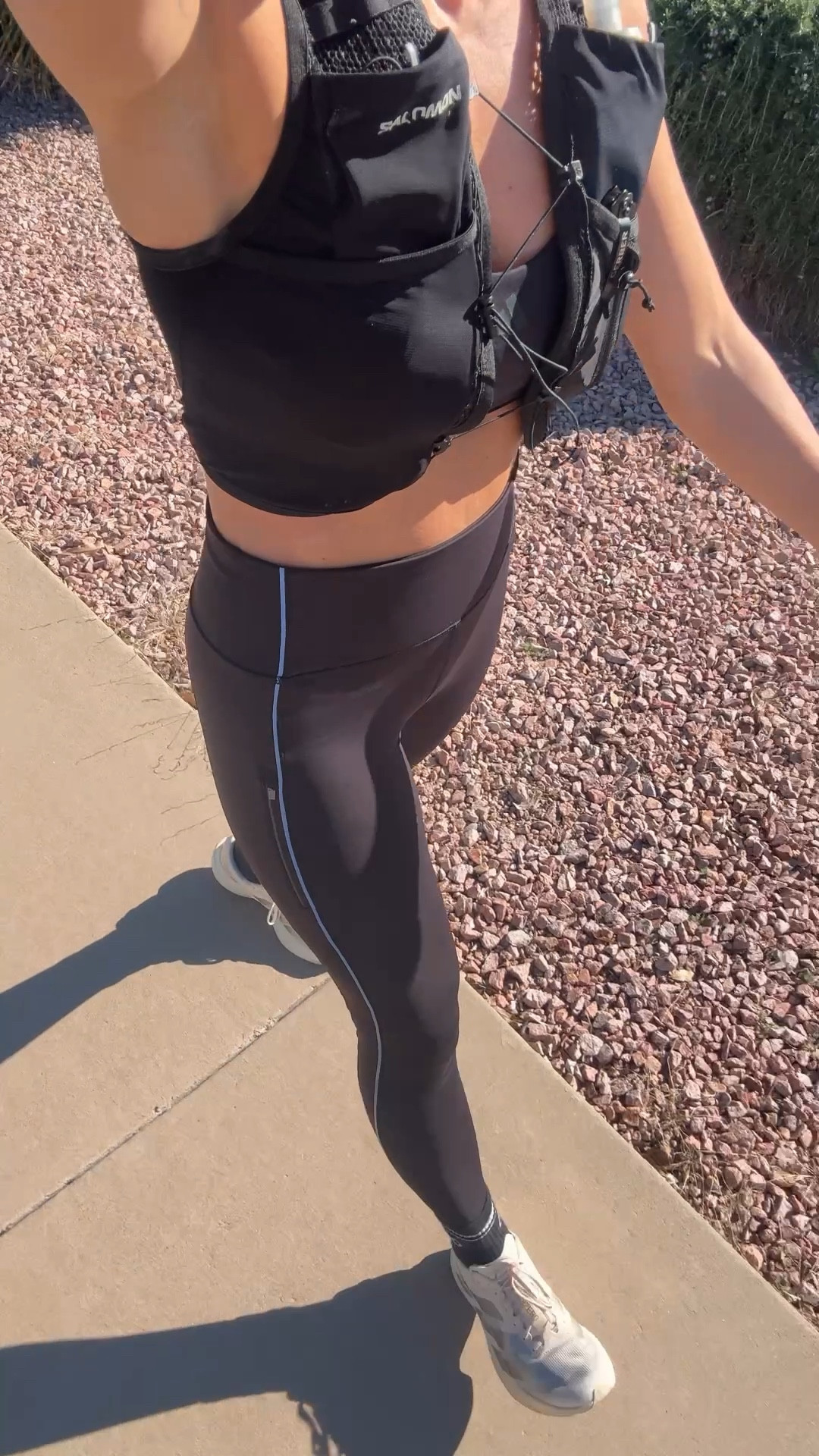 Just did a quick run and these athleta leggings are amazing!! They don’t roll, have a reflective stripe with pockets on each side, and are high waisted! I’m in a size XS // also sharing my other running details! 


#LTKActive #LTKfitnessgoals #LTKootd