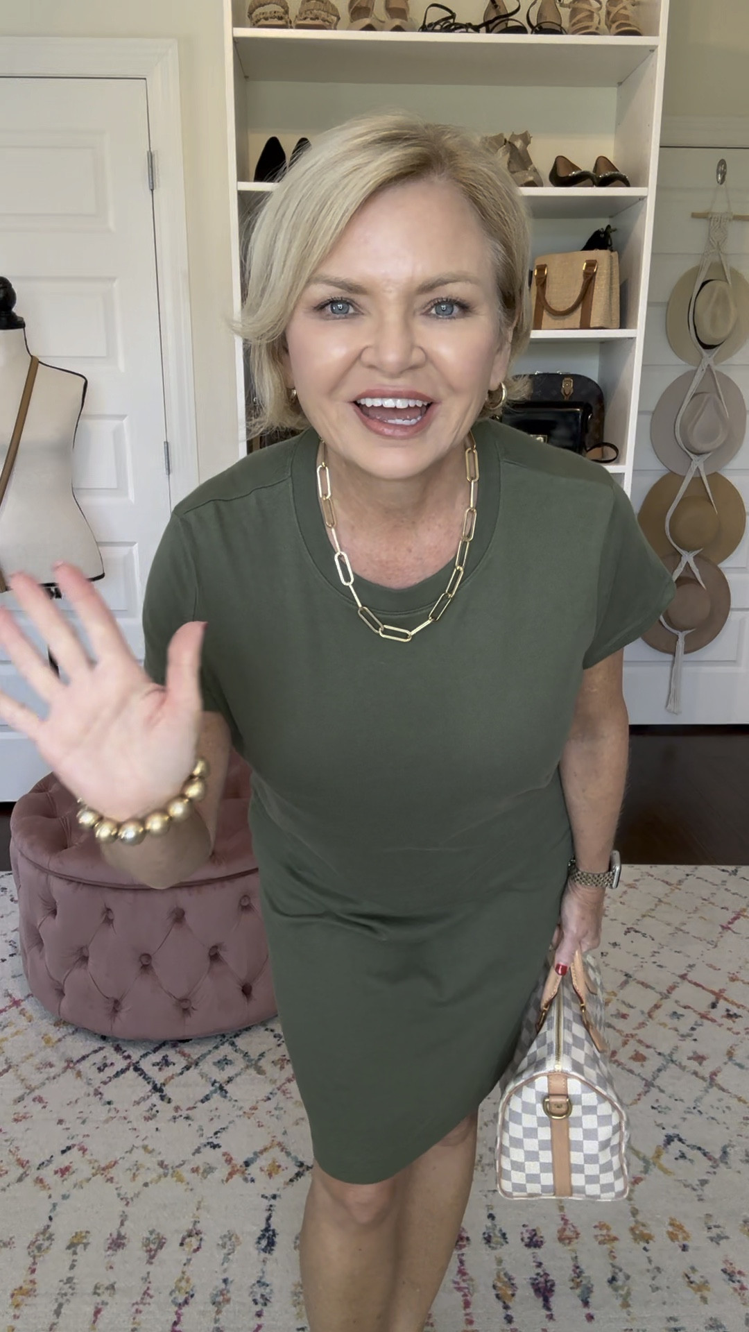 Looking good doesn't have to cost a  fortune.  This dress from Walmart is LESS than $10! When you add in some accessories, no one will ever know how affordable it is. Dress runs big. I'm wearing size XS.

Summer dress
Summer outfit
T-shirt dress
Affordable 
Petite
Casual style
Sandals




#LTKFindsUnder50 #LTKSummerSales #LTKVideo