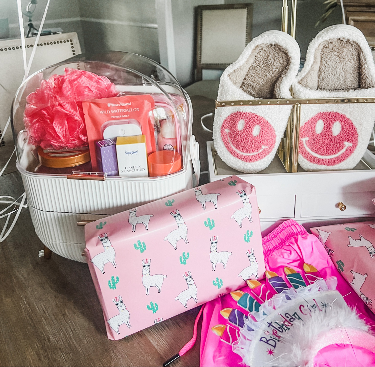 Tween Girl Birthday Gifts 

#LTKHoliday #LTKGiftGuide #LTKbeauty