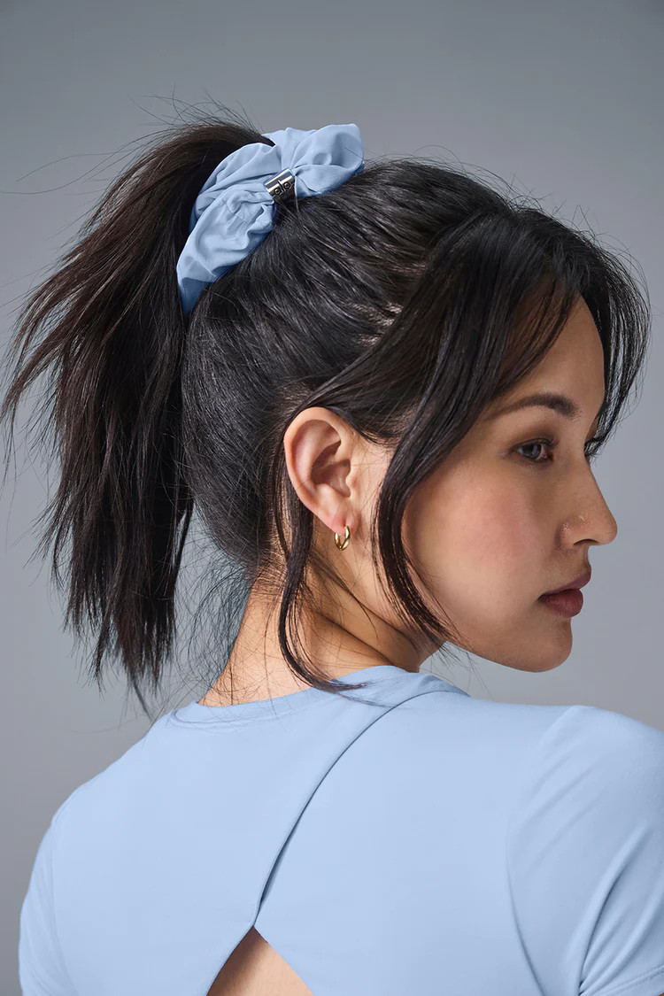 Bead It Oversized Scrunchie | Alo Yoga (US)
