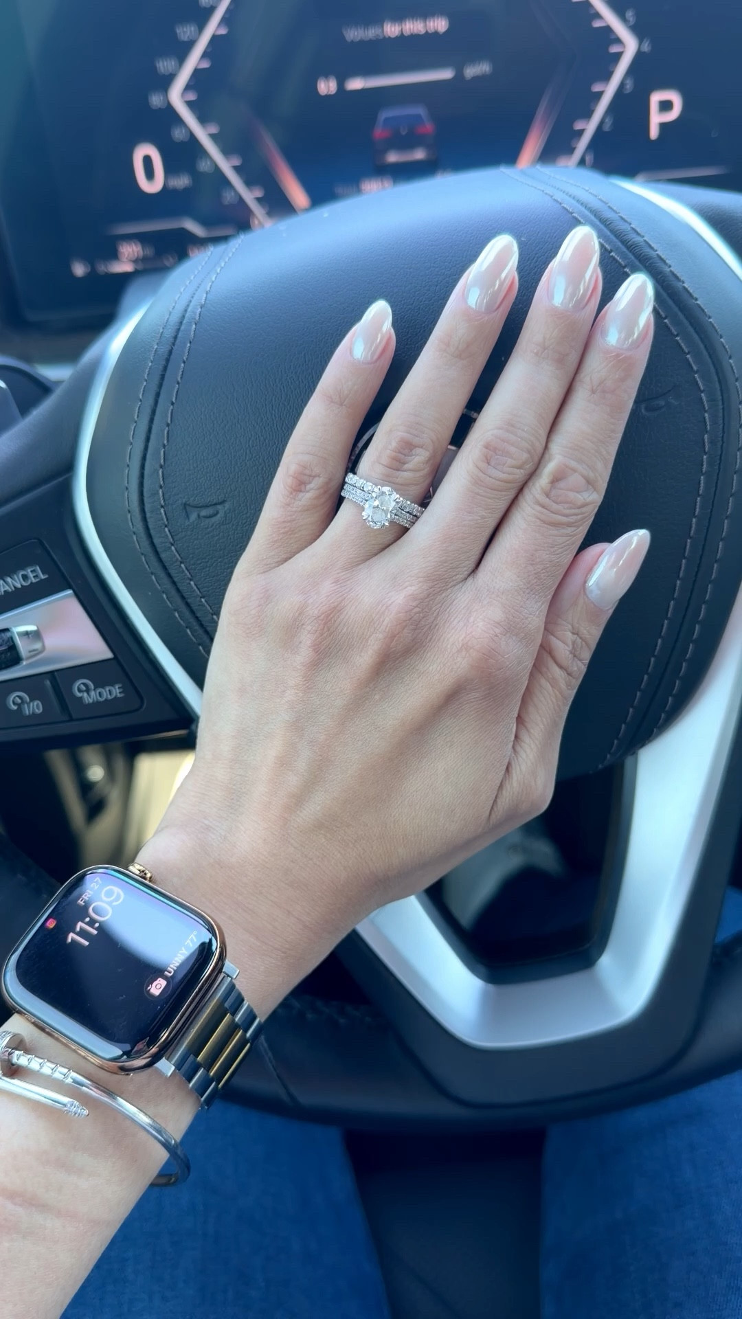 Fresh nails + a simple wrist moment ✨

Keeping it clean and effortless lately — just one bracelet, my watch, and a fresh set to pull it all together. Minimal, but still feels put together every time 🤍

My bracelet and watch are linked on my LTK 💅🏼✨

#LTKstyle #minimalstyle #everydayluxury #nailinspo #simplechic

#LTKootd #LTKBeauty #LTKWorkwear