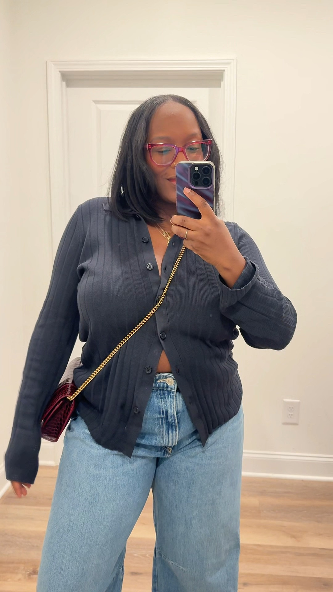 love a casual + cute fit 


#LTKShoeCrush #LTKMidsize #LTKWatchNow