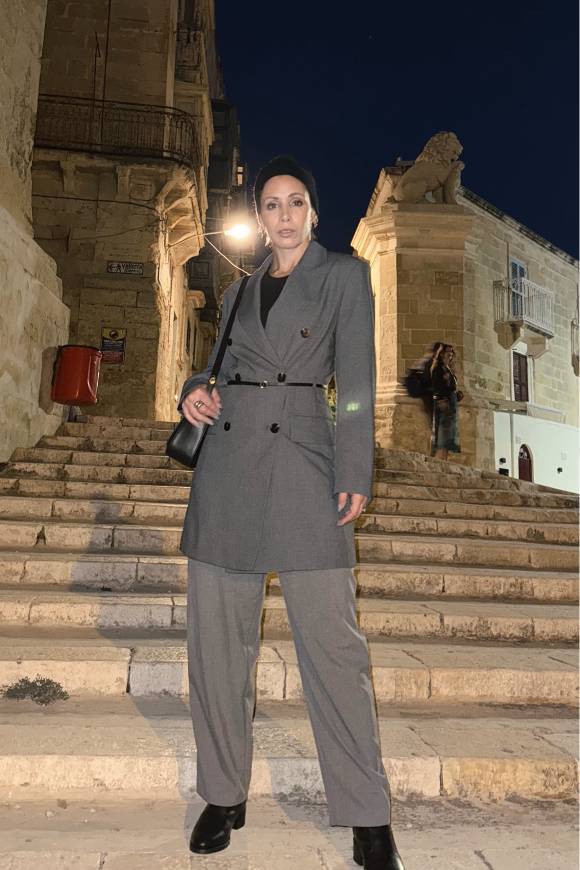 Tailored grey for autumn looks instantly chic and formal 

#LTKstyletip #LTKworkwear #LTKeurope