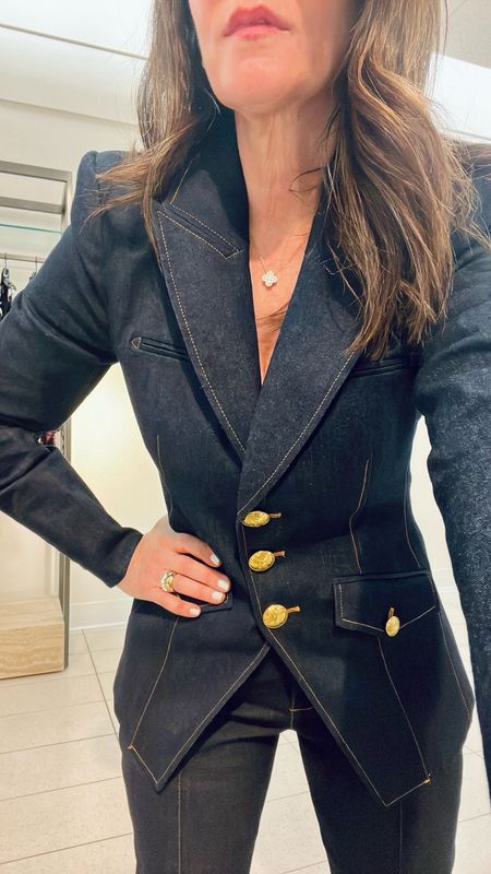 I’ve been seeing this suit on several newscasters lately and they loook so good I had to try it on for myself!! Talk about a flattering fit and gorgeous details!!  Wearing size 6  in both jacket and pant

#LTKparties #LTKworkwear #LTKover40