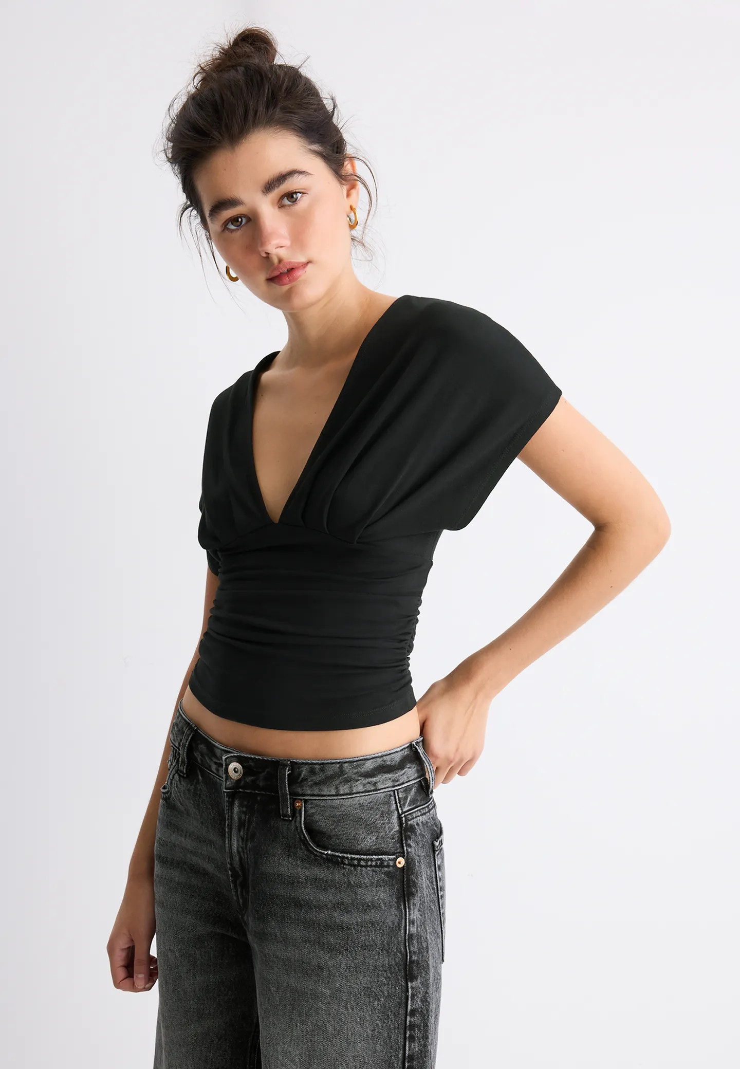 V-neck top with sash - Women's T-shirts | Stradivarius United Kingdom | Stradivarius (UK)