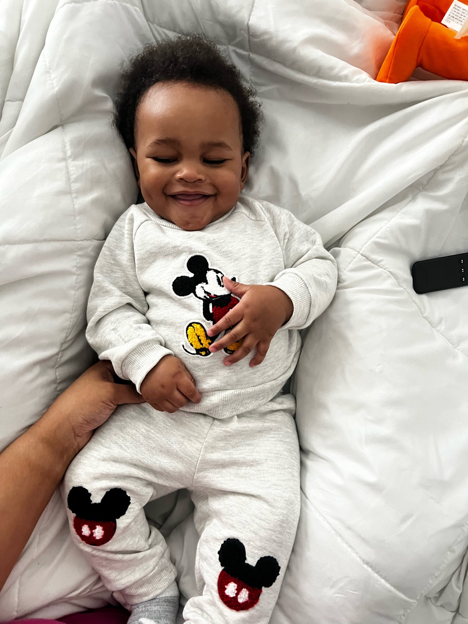 Gender neutral Mickey Mouse sweats! ♥️

#LTKKids #LTKBaby