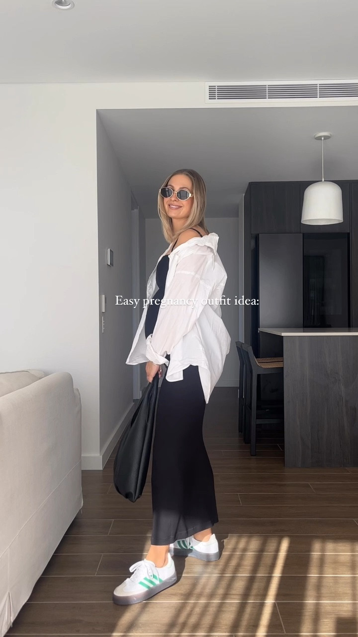 Third trimester = living in anything and everything that is stretchy, ribbed or oversized 🤎

#LTKmaternity #LTKaustralia #LTKwinter