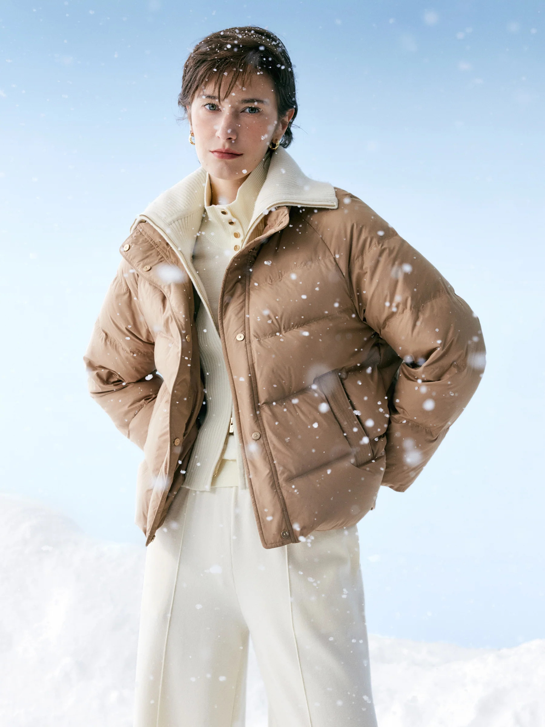 Windproof Goose Down Jacket With Detachable Knit Collar | GOELIA