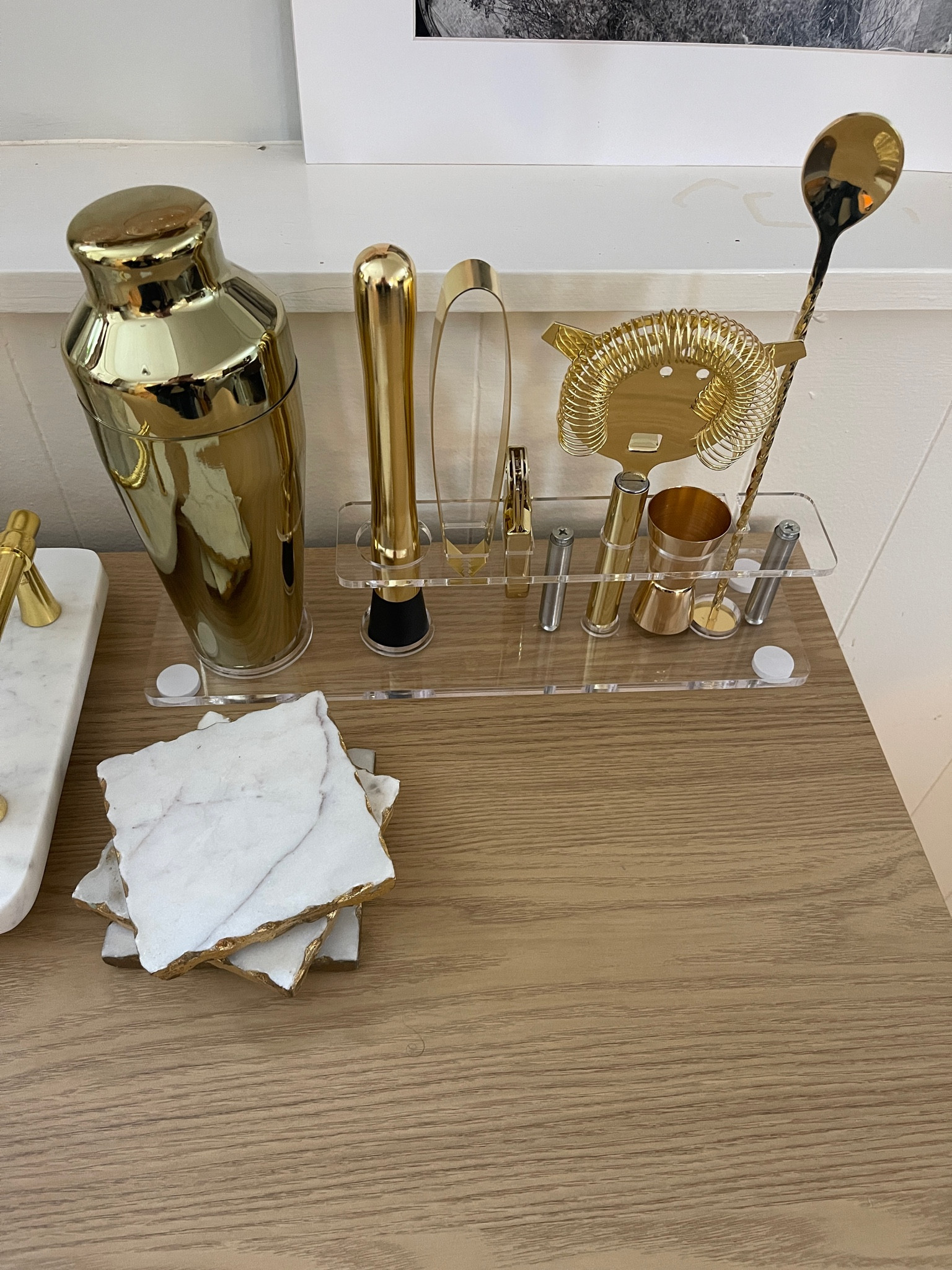 Love this gold & clear Barware set



#LTKparties #LTKhome #LTKstyletip