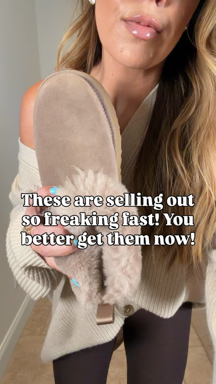 These are selling out so freaking fast. You need to grab these now!

Fall fashion, fall shoes, fall must haves, trendy fashion, women’s fashion

#LTKootd