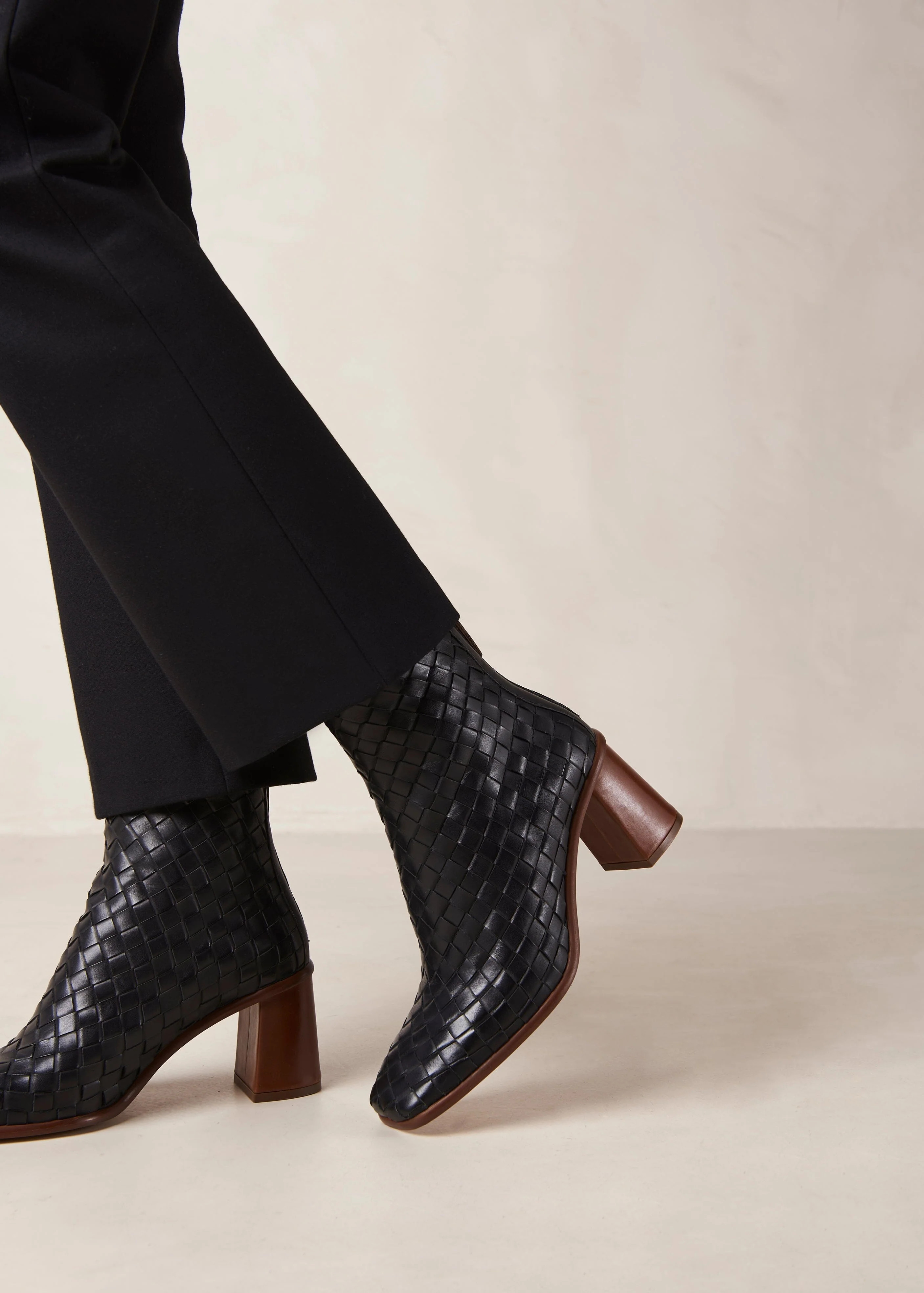 West Braided Black Leather Ankle Boots | ALOHAS | Alohas US