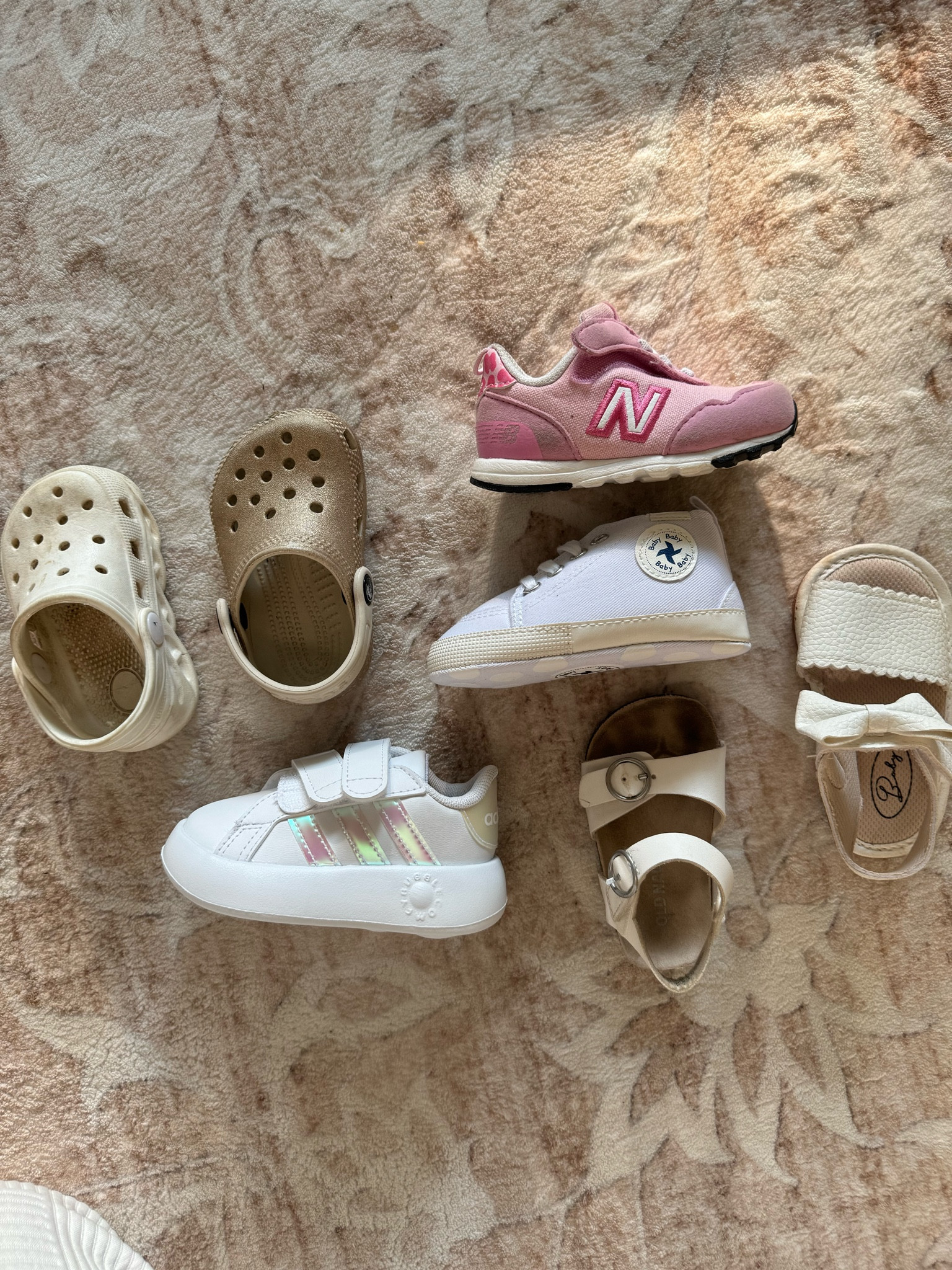 Toddler shoes 🫶🏻 

#LTKKids #LTKSeasonal #LTKBaby