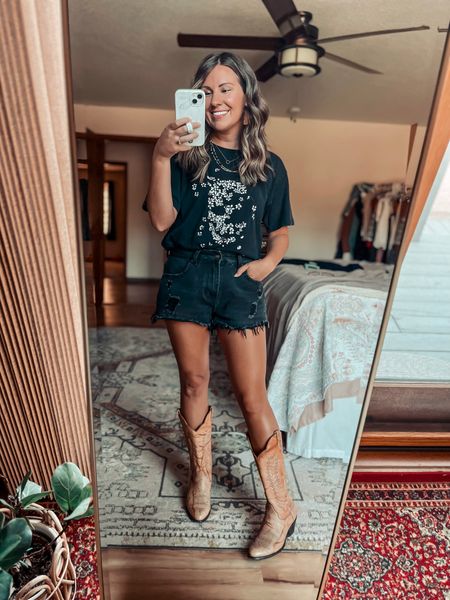 Country concert outfit! I’ll be layering my amazon sweater over it as it gets cooler out 🖤

#LTKstyletip #LTKfindsunder50 #LTKsalealert