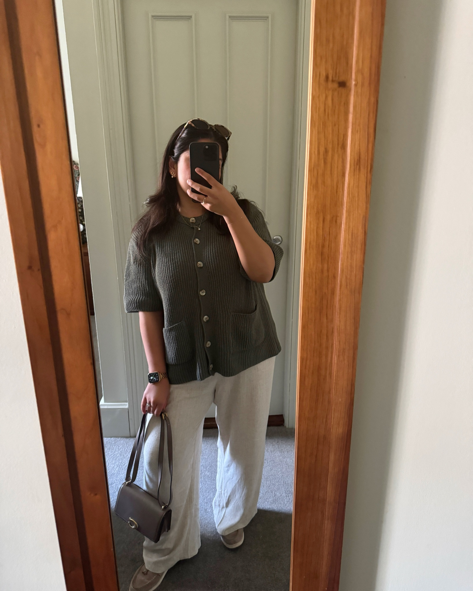cute casual spring outfit - khaki knit cardigan (M) paired with my new linen petite beige trousers that has a drawstring with an elasticated waistband!
paired with my most used loafers and coach bandit bag 😍

#LTKsummer #LTKpetite #LTKspring