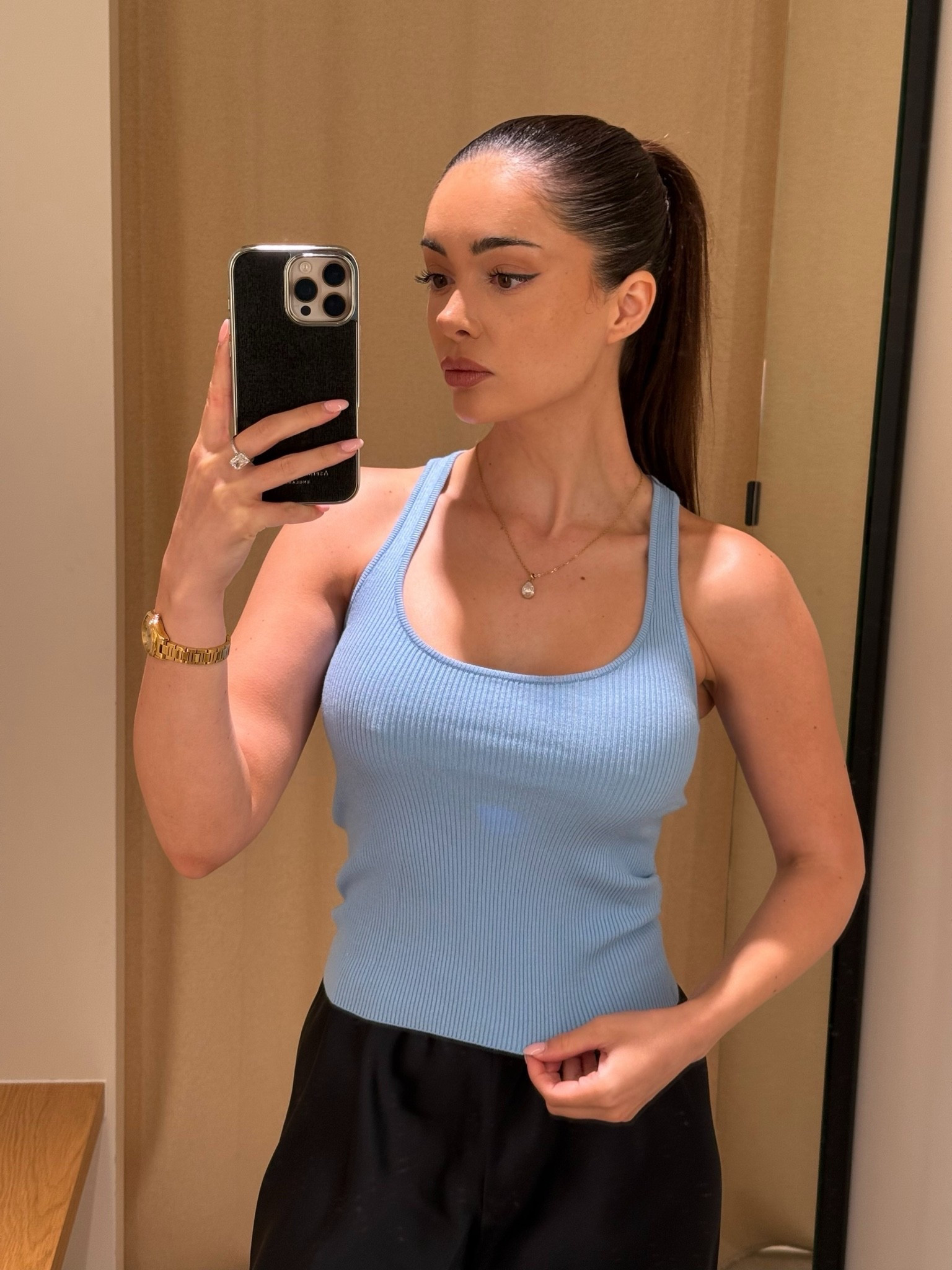 Knitted tops are the perfect elevated basic! I always have neutral ones and currently like to pair them with satin midi skirts and trousers

#knittedtop #knittop #ribbedtop #vesttop #bluetop #basics #elevatedbasics #capsulewardrobe #datenight #outfitideas #styletip #mango #mangouk #mangonewin

#LTKsummer #LTKuk #LTKautumn