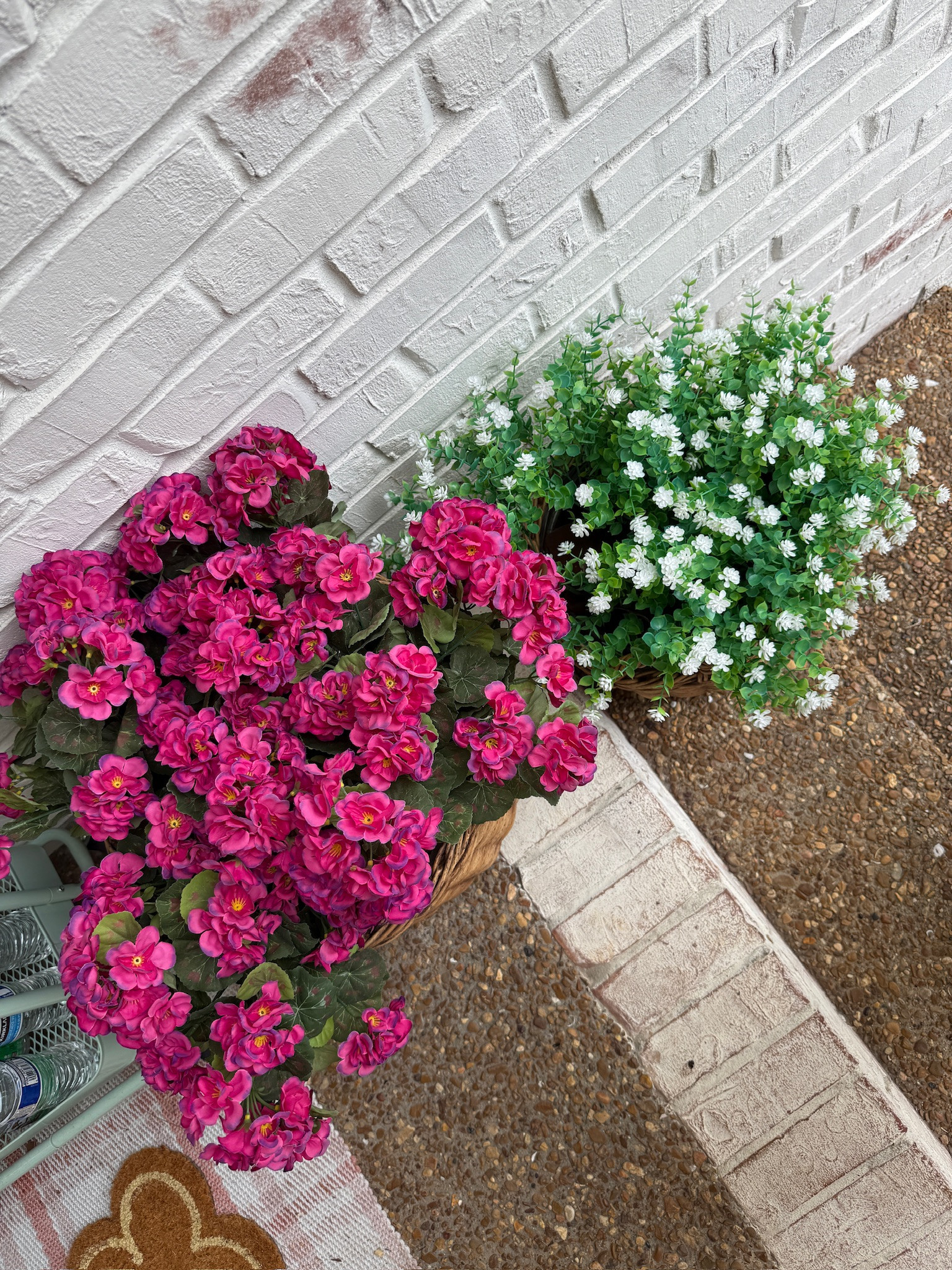 The perfect porch florals 🌸

Amazon, Amazon florals, faux florals, outdoor florals, porch florals, porch decor, summer decor, summer home, summer florals, Hallie Ragan

#LTKSeasonal #LTKmomlife #LTKHome