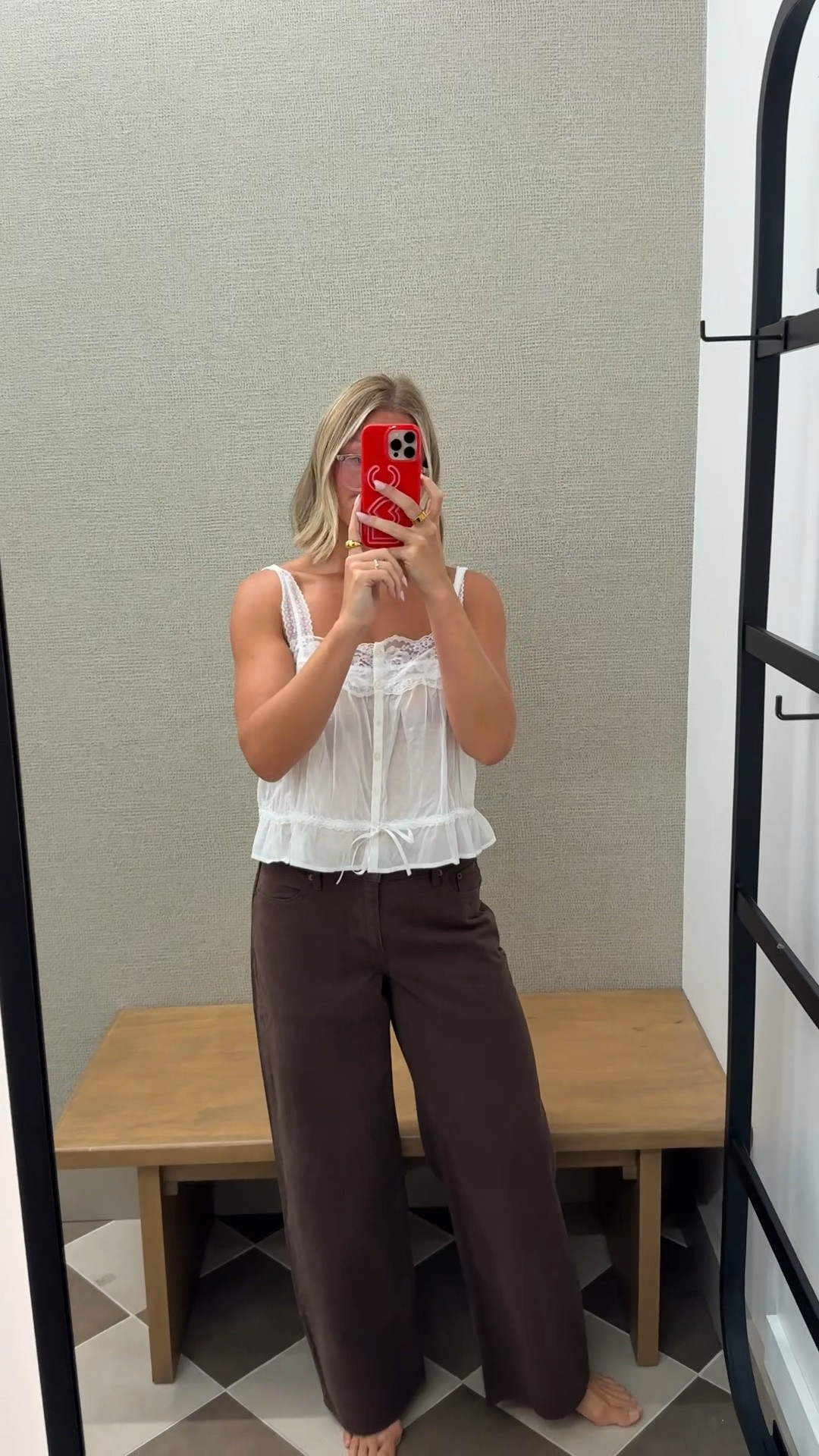 you guys know i loved everything!! 🌟 today is last day of ltksale!! 

everything in MEDIUM!! 
pants - both 29 - NOT curve love  #abercrombiehaul #abercrombie #shopping #summerbasics #abercrombiesale

#LTKxAbercrombie #LTKSaleAlert