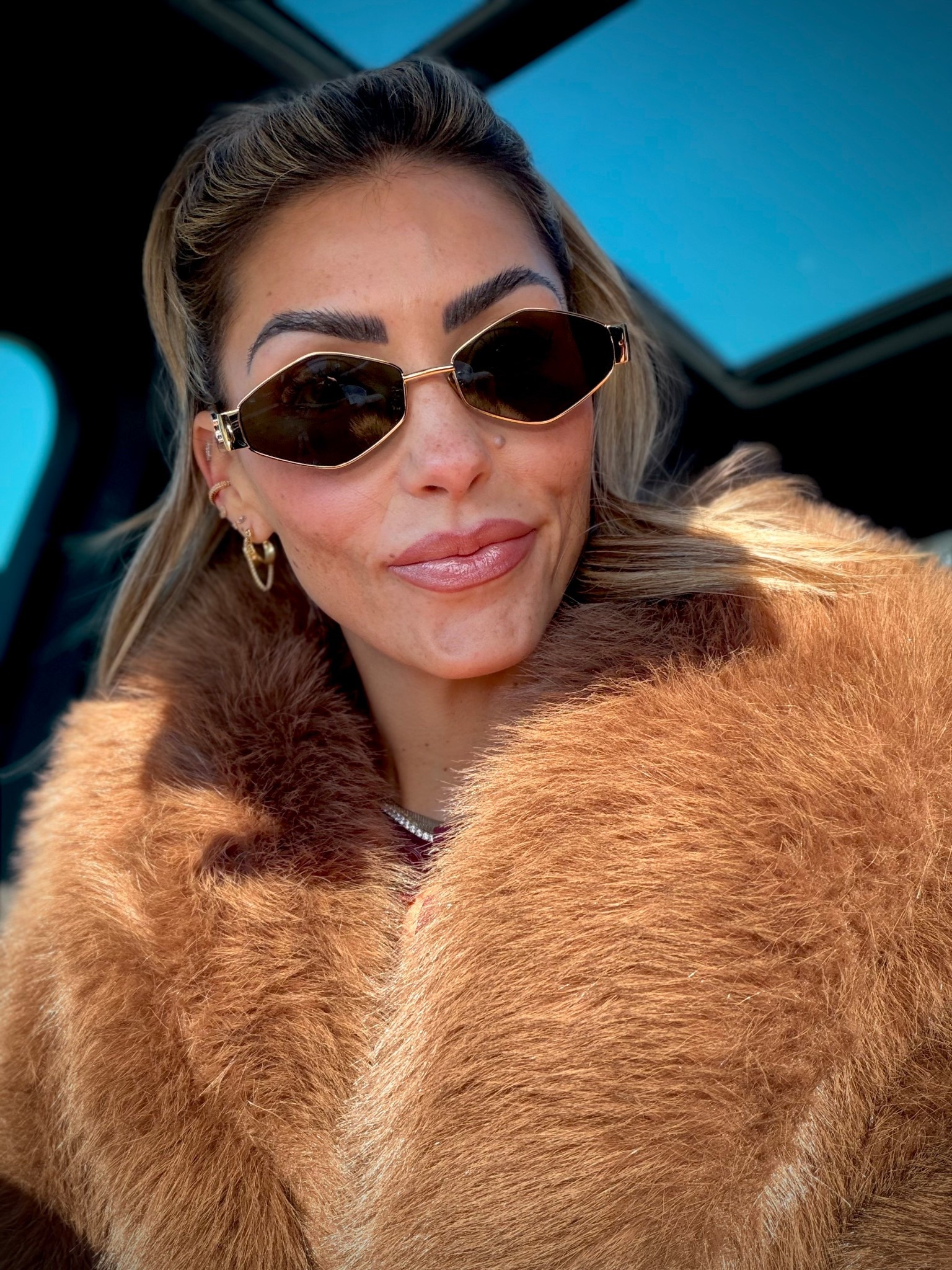 🕶️ vibes. 


#LTKootd #LTKmomlife #LTKOver40