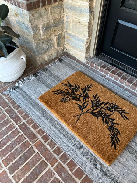 Layered outdoor rug and coir doormat



#LTKFind #LTKhome