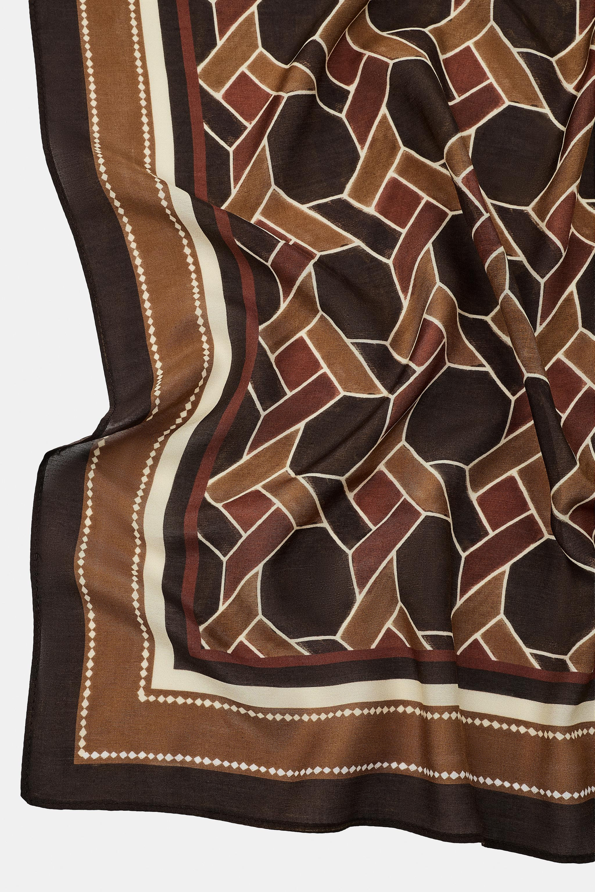 GEOMETRIC PRINT SILK SCARF | Zara US
