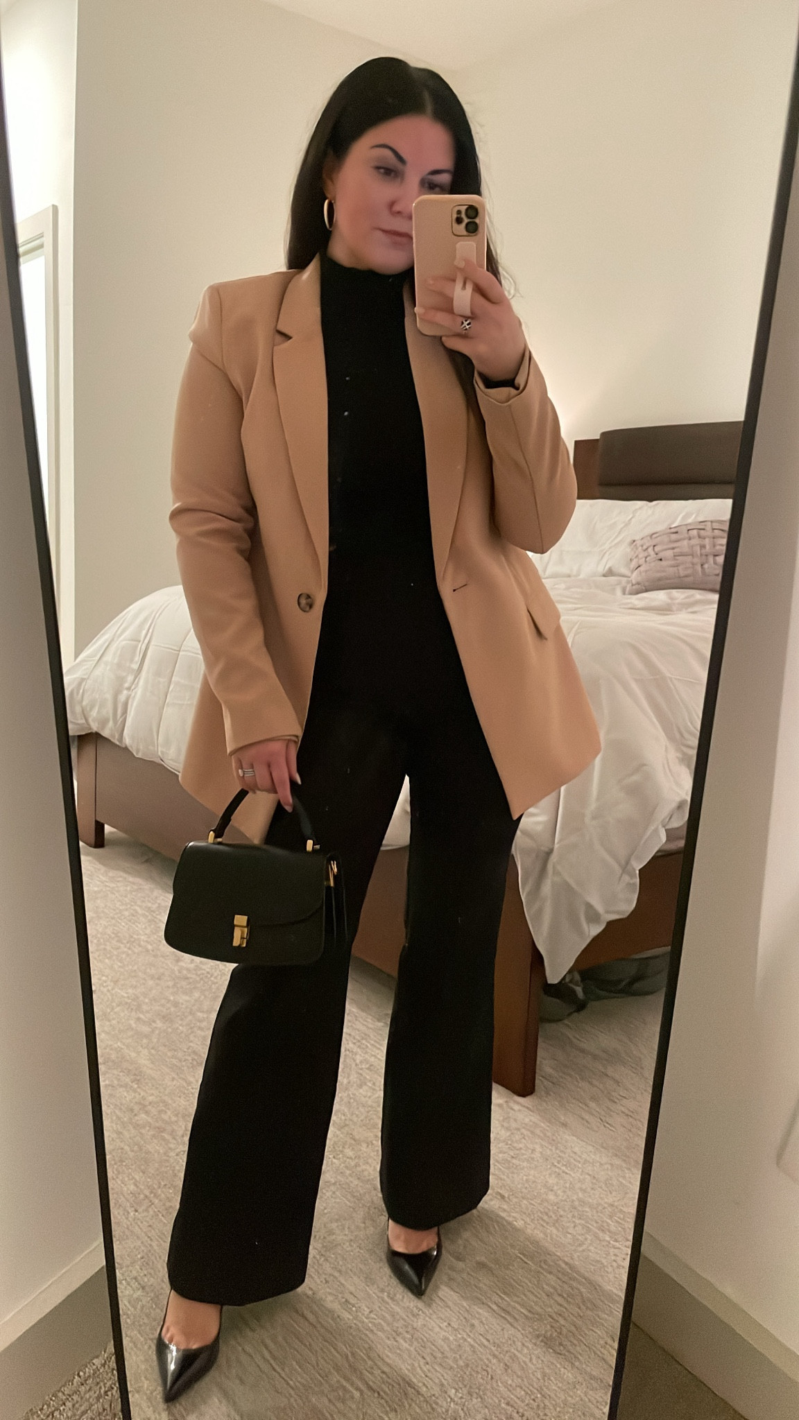 Dinner look, with the most comfortable pants from LOFT 

#LTKfindsunder50 #LTKfindsunder100 #LTKstyletip