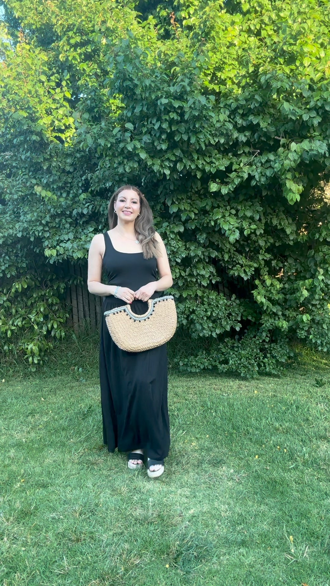 MEROKEETY Sleeveless Summer Dress for Women 2025, Casual, Square Neck, Fluid, Maxi Dress with Pockets.
Size:M

#LTKSeasonal #LTKSummerEdit #LTKMidsize