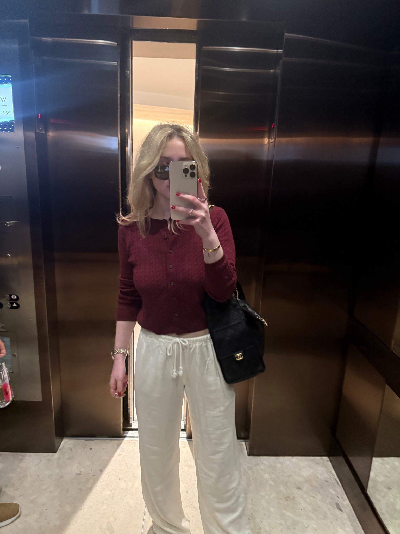 🎄❤️

#LTKdayinmylife #LTKFindsUnder50 #LTKootd